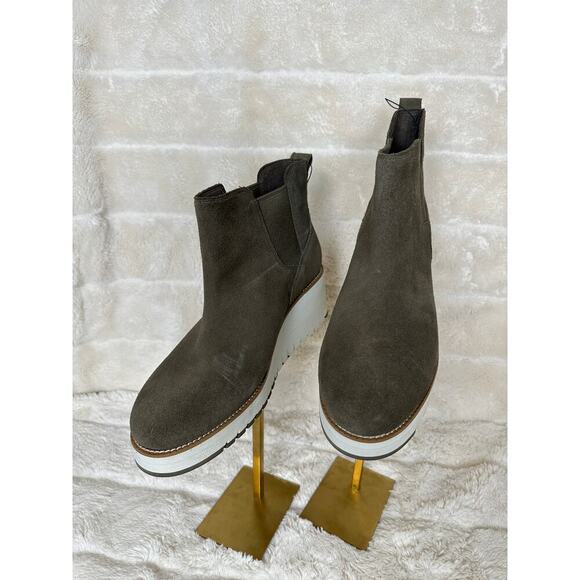 Cole Haan Zerogrand City Wedge Boots 11 women Stone Gray Lug Waterproof Suede - Picture 4 of 5